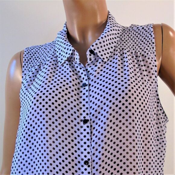 Polka Dot Sleeveless Blouse a.n.a. A New Approach - Picture 2 of 10